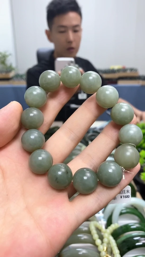 和田玉手镯未镶嵌16mm