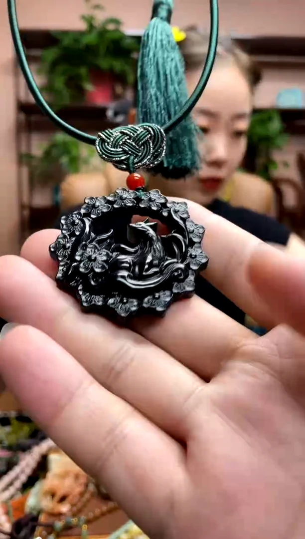 未镶嵌岫玉吊坠·