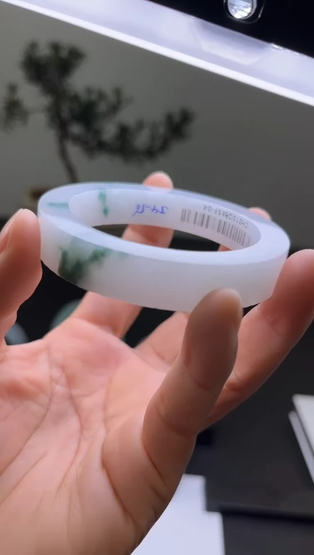 【闪购商品】翡翠手镯未镶嵌手镯