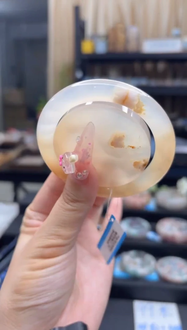 未镶嵌手镯石英质玉32(55圈赠送镯心)