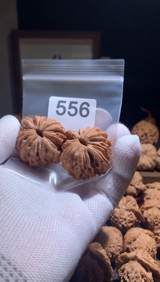 把件文玩核桃艺****）四座楼42尺别打底，影响二次销售不退不换