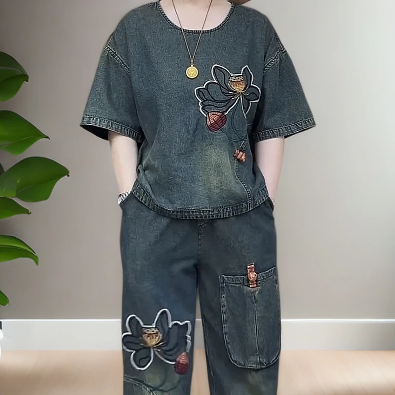 正版2025夏季刺绣水洗牛仔棉休闲宽松短袖妈妈装中国民族风套装