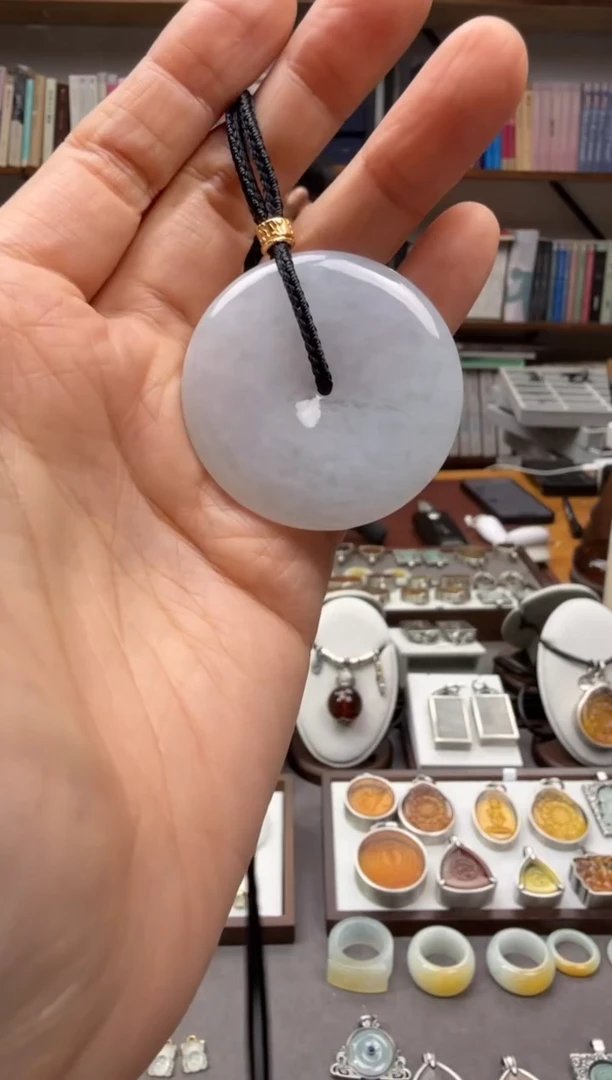 颈饰未镶嵌翡翠平安扣吊坠