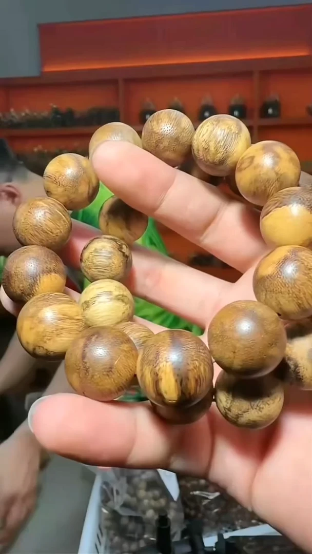 沉香手串178号单圈多样性发一