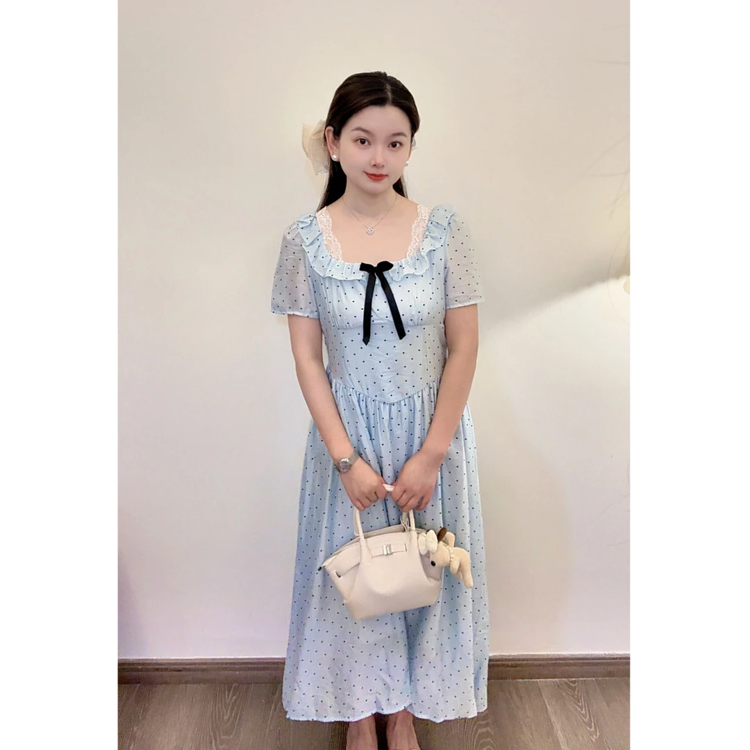 大码海盐方领波点吊带连衣裙女夏季法式气质a字裙子11012