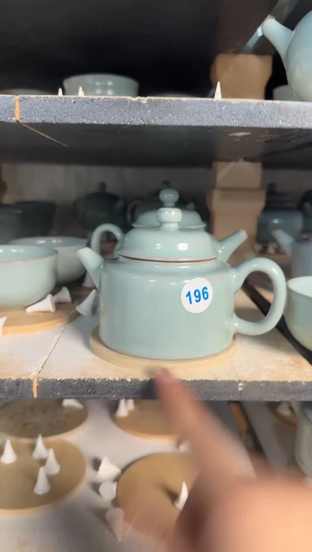 196-1剑流德钟-佛肚杯（微瑕套）王占稳开窑-眉