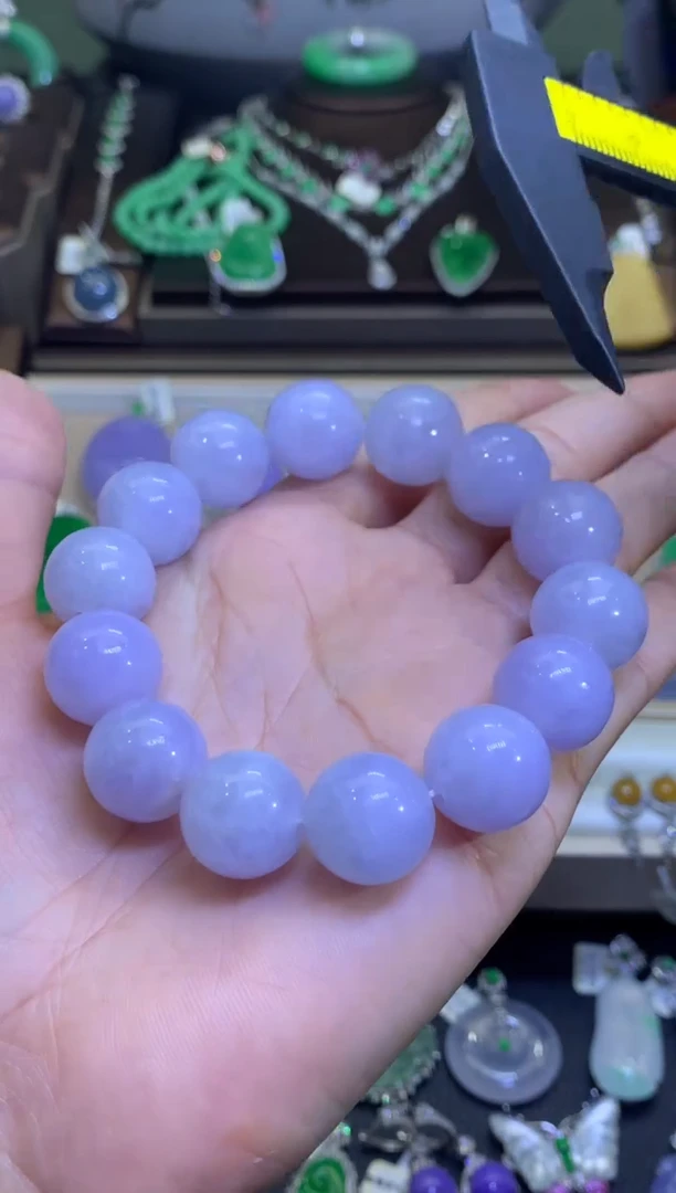 翡翠未镶嵌颈饰翡翠A货