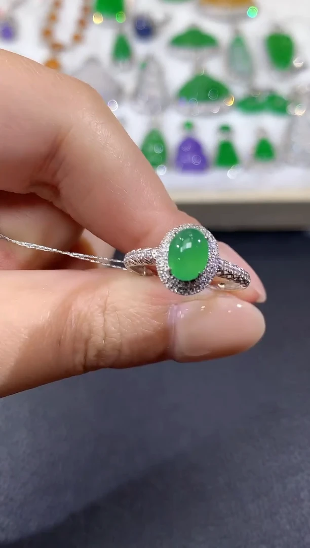 18K金镶嵌戒指翡翠c22