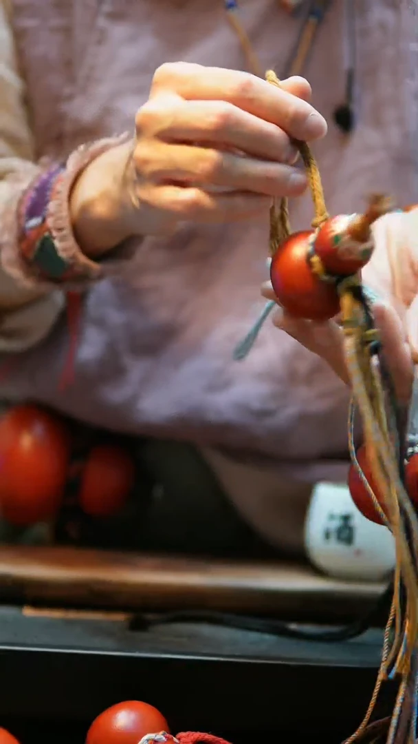 五个器形差不多的平安壶 随缘发其中一个  A34