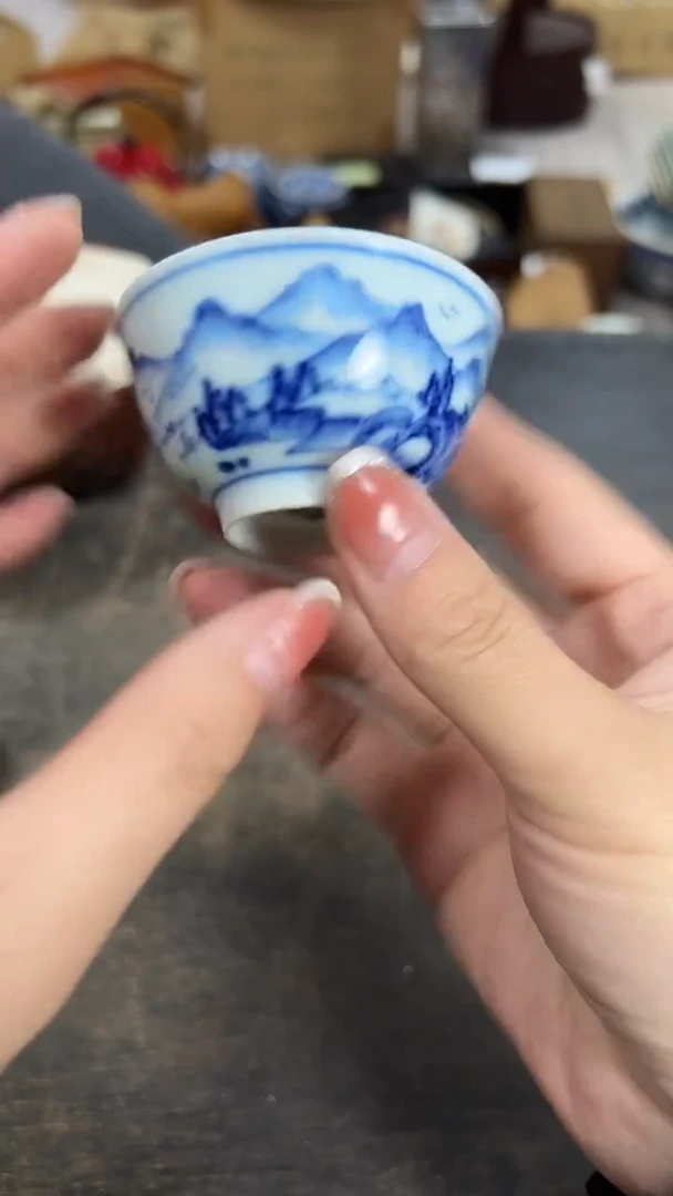 小甜甜开播了什么都有