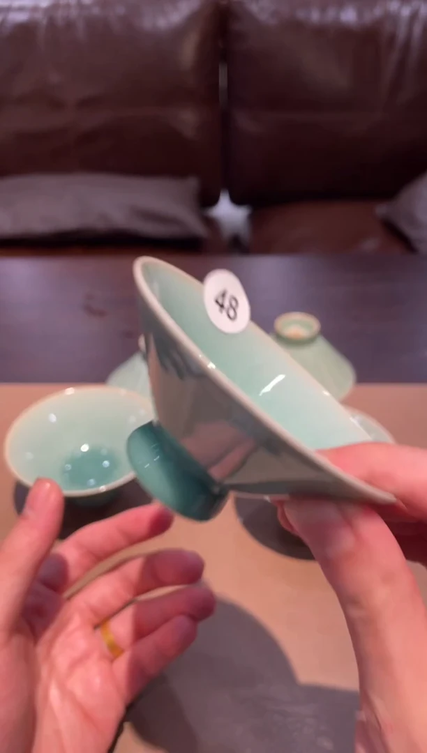 48窑承青瓷莲瓣斗笠杯