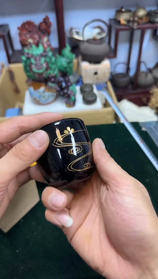中古物品，默认微瑕242
