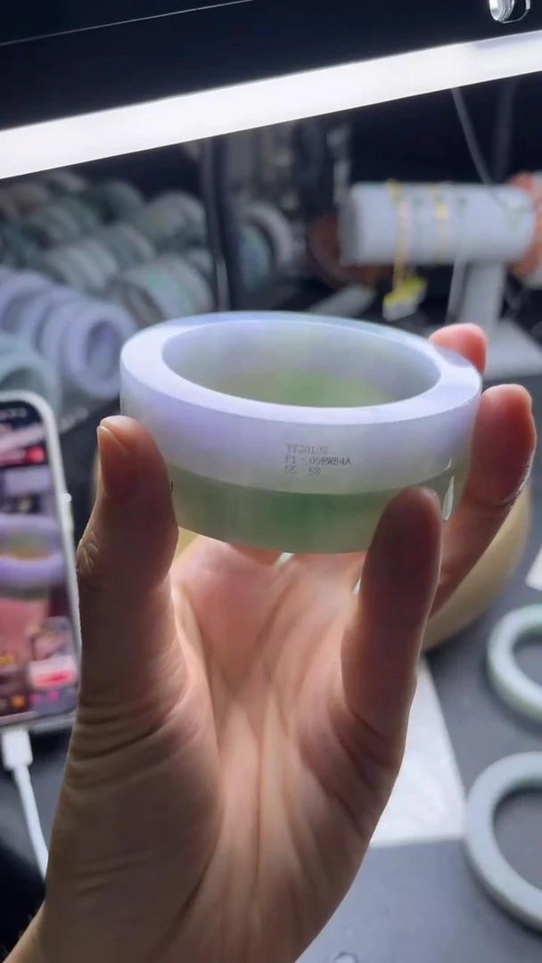 未镶嵌手镯定制翡翠翡翠手镯单样发一件（勿拍）