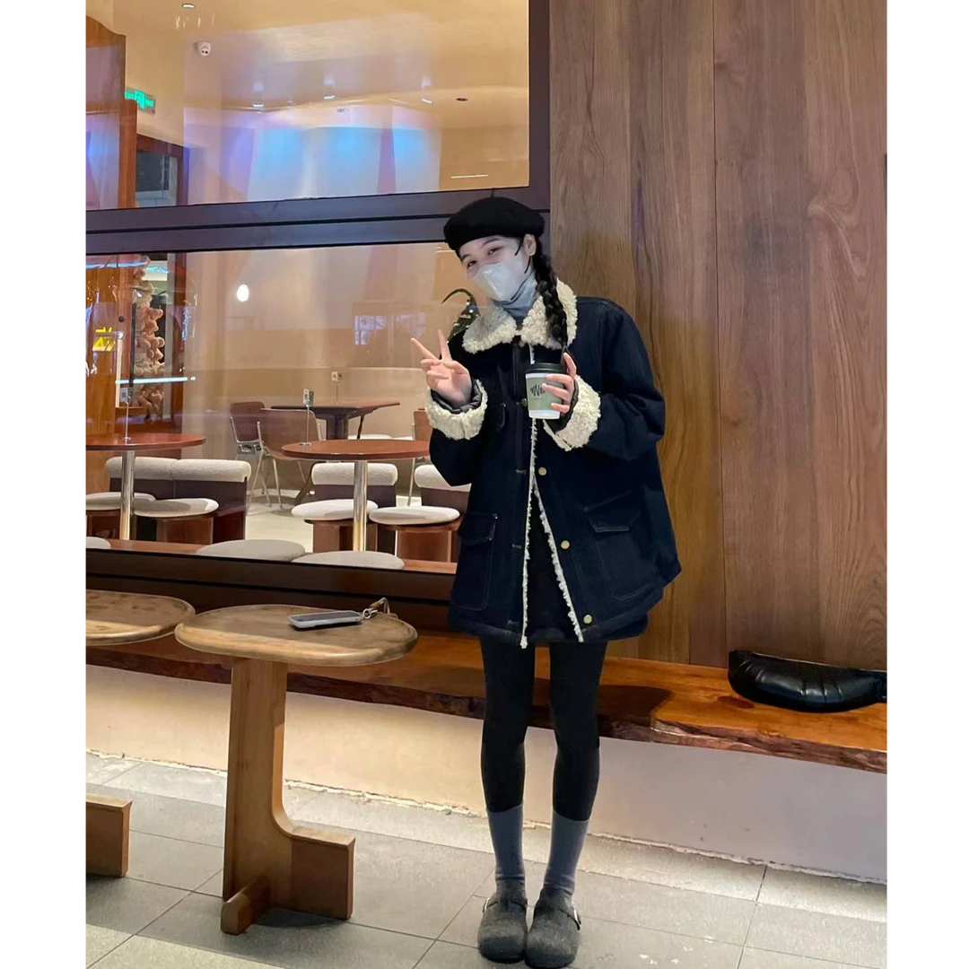 CHUMU/储慕【毛毛领深色牛仔外套】2024气质毛毛领宽松加厚牛仔上衣