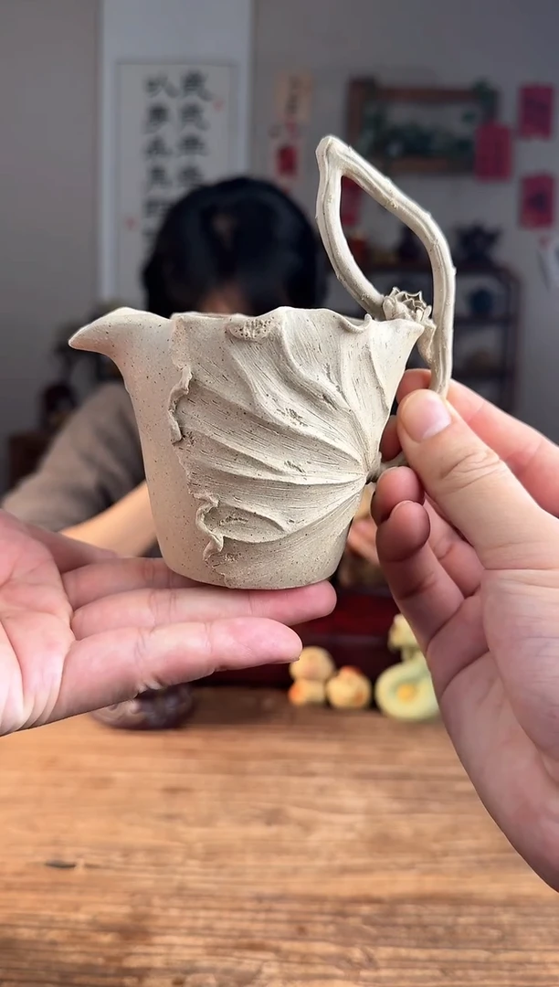 【闪购商品】紫砂茶壶荷花公道 本绿