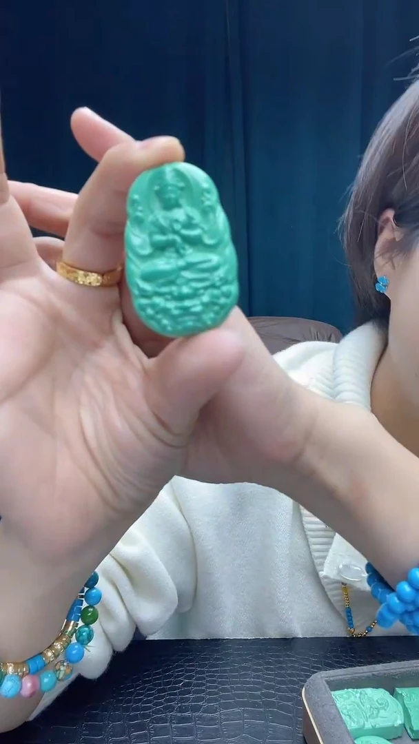 珍藏特色绿色高瓷