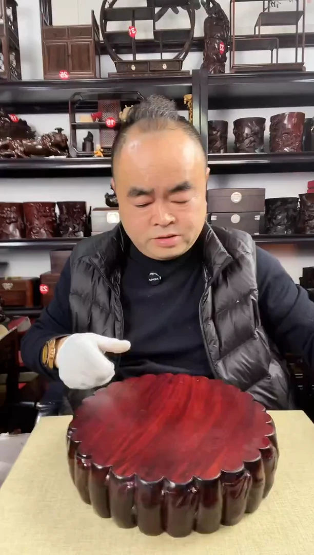 木老李红木工艺品700瑕疵