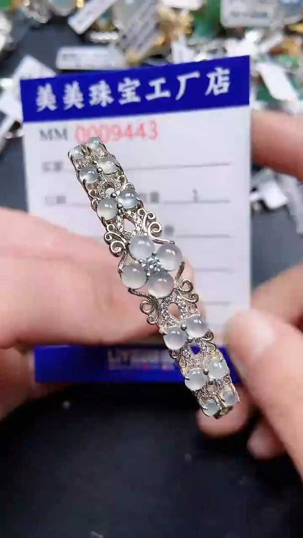 颈饰银S925镶嵌翡翠9443