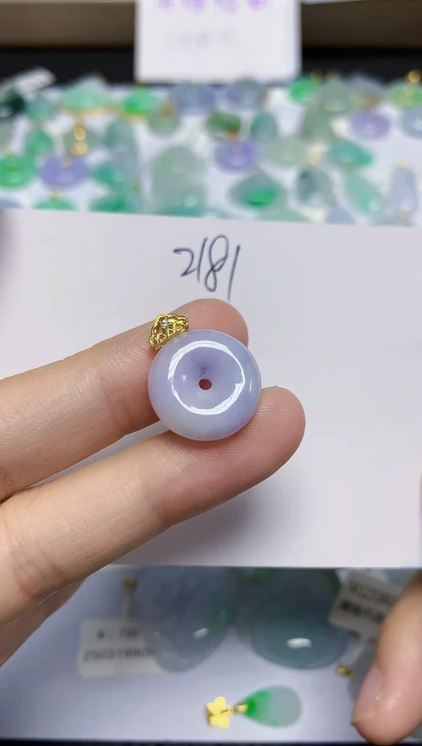 翡翠未镶嵌颈饰天然缅甸翡翠A货