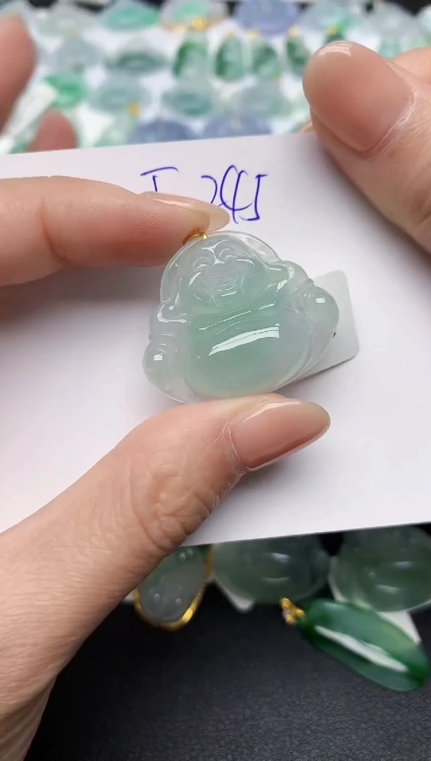 颈饰18K金镶嵌翡翠天然缅甸A货翡翠百元以上9元证书费自理