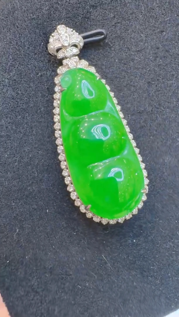 吊坠(不含链)18K金镶嵌翡翠多样性团购发一件