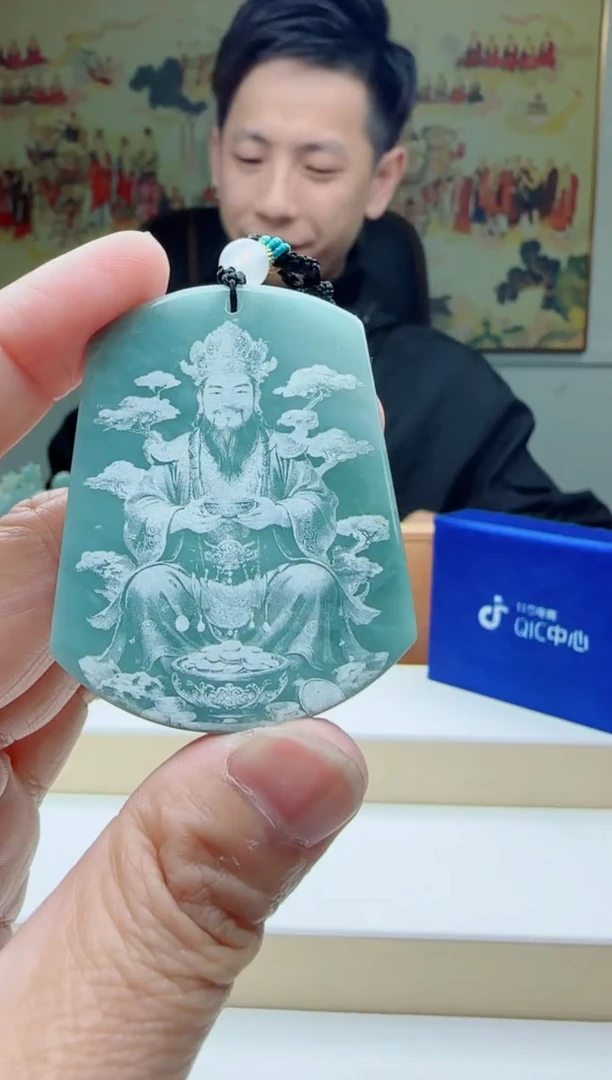 【闪购商品】翡翠颈饰未镶嵌111111111111