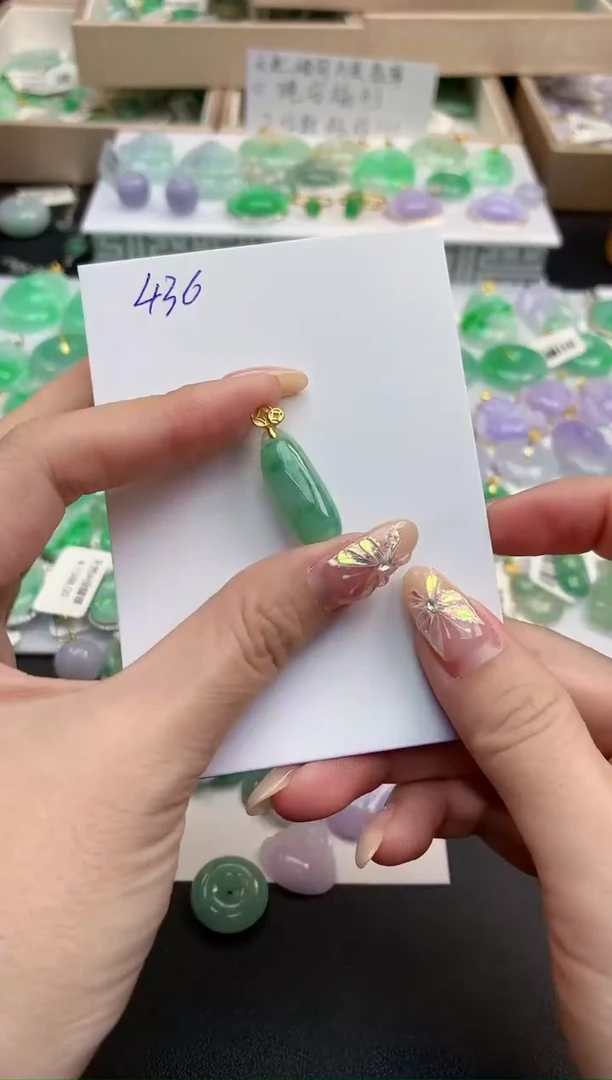 颈饰未镶嵌翡翠天然缅甸A货翡翠