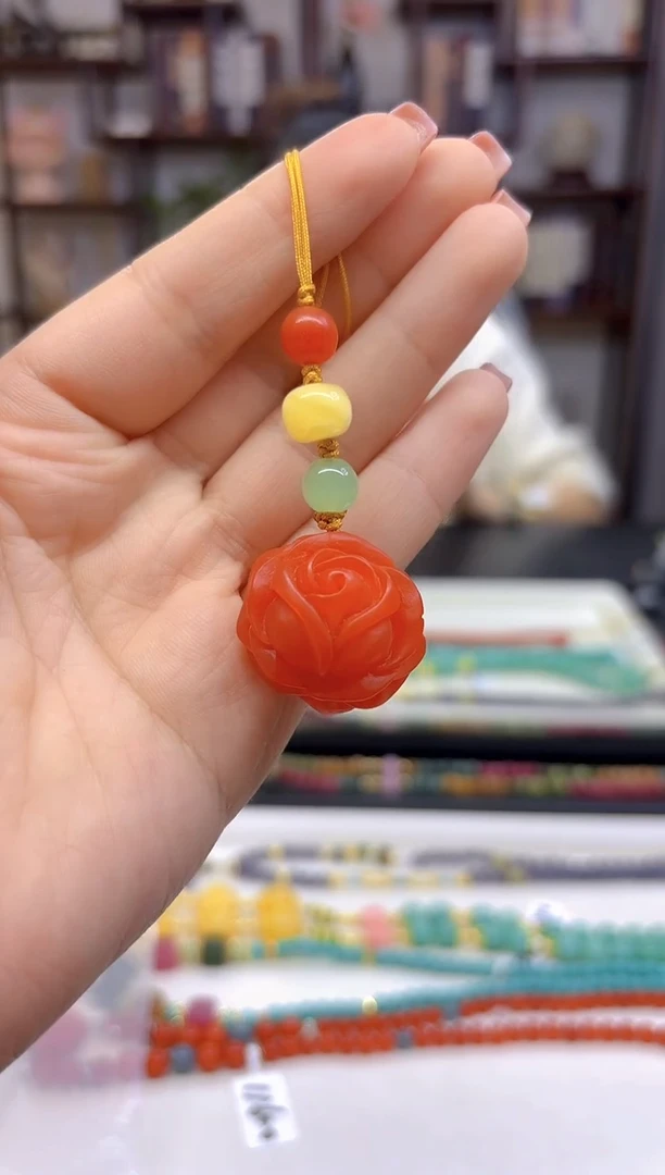 【闪购商品】蜜蜡套链未镶嵌挂件T50