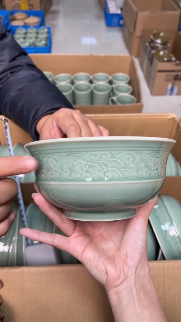 陶瓷青瓷7英寸海浪纹大碗 全品 单只