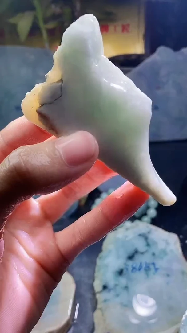 未镶嵌挂件翡翠小雨266