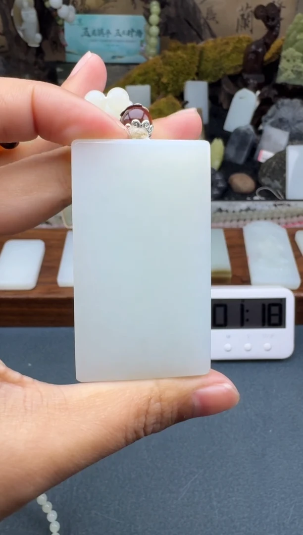 【闪购商品】和田玉颈饰未镶嵌菲菲