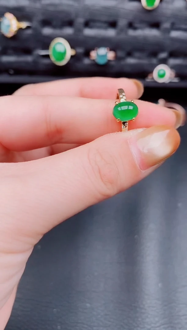 【闪购商品】翡翠戒指银S925镶嵌天然a货翡翠734