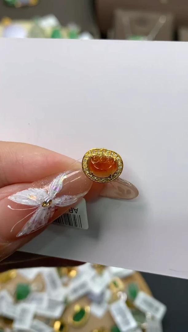 【闪购商品】翡翠颈饰18K金镶嵌净货11026