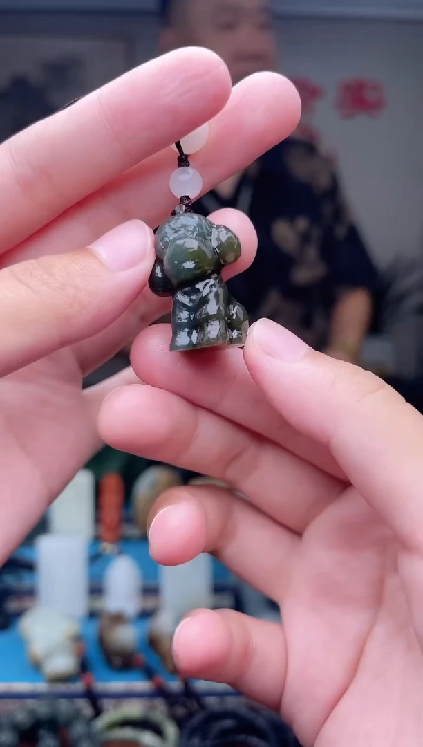 和田玉未镶嵌挂件1