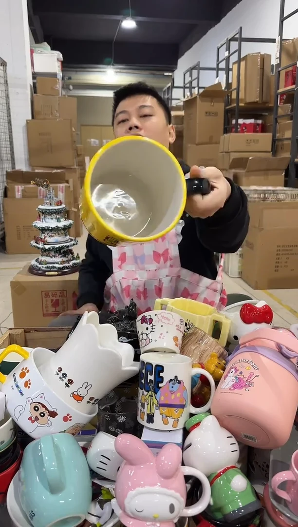 瓷片黄色史努比大啤酒杯