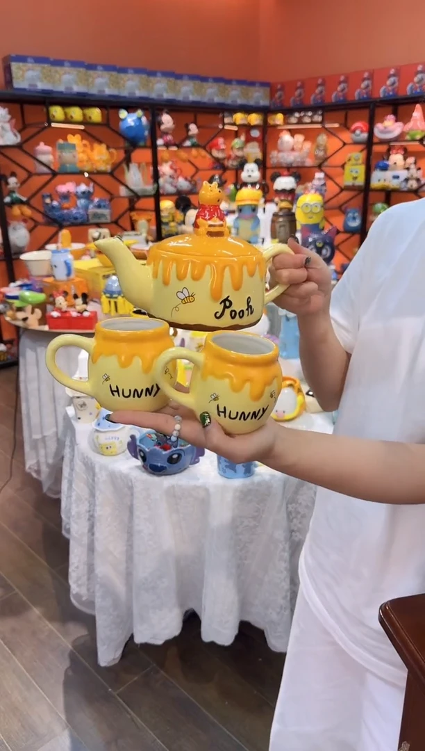 瓷片@@陶瓷维尼熊一壶二杯