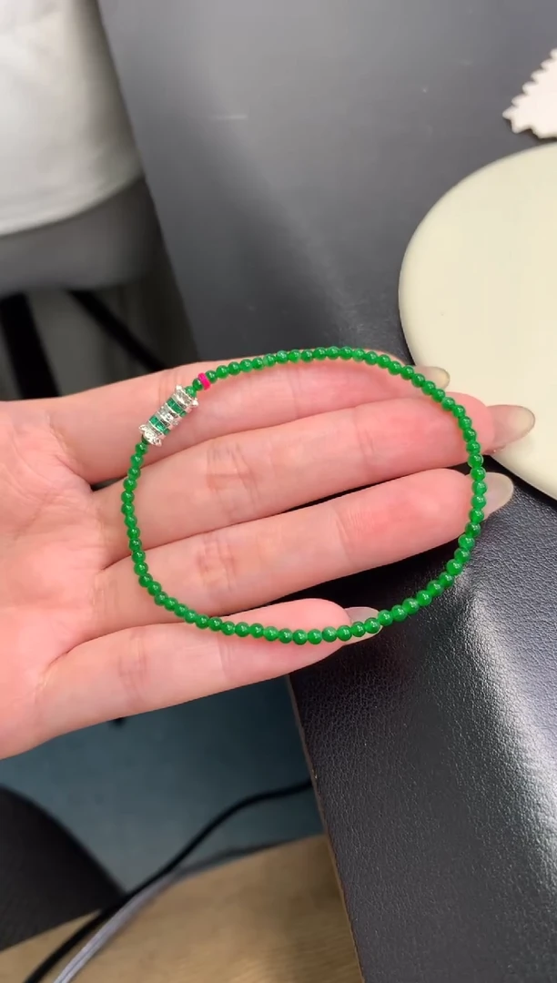 未镶嵌定制翡翠48小时鉴赏期 退货不扣服务费