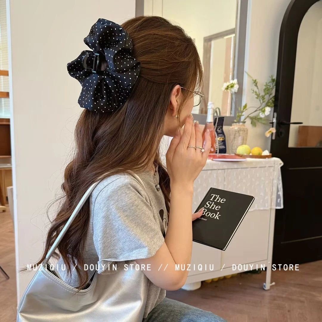 木子秋饱满后脑勺~韩系波点盘发抓夹ins高级感气质时尚搭韩风发夹