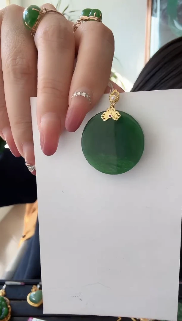 【闪购商品】和田玉Q银S925镶嵌圆牌