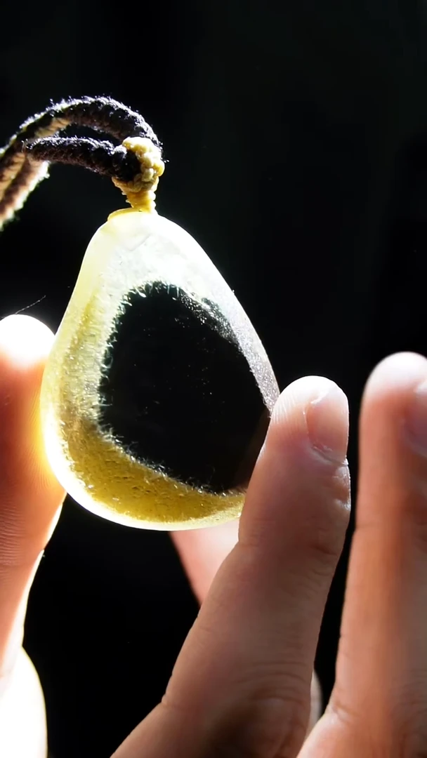 吊坠(赠链)未镶嵌水晶水晶