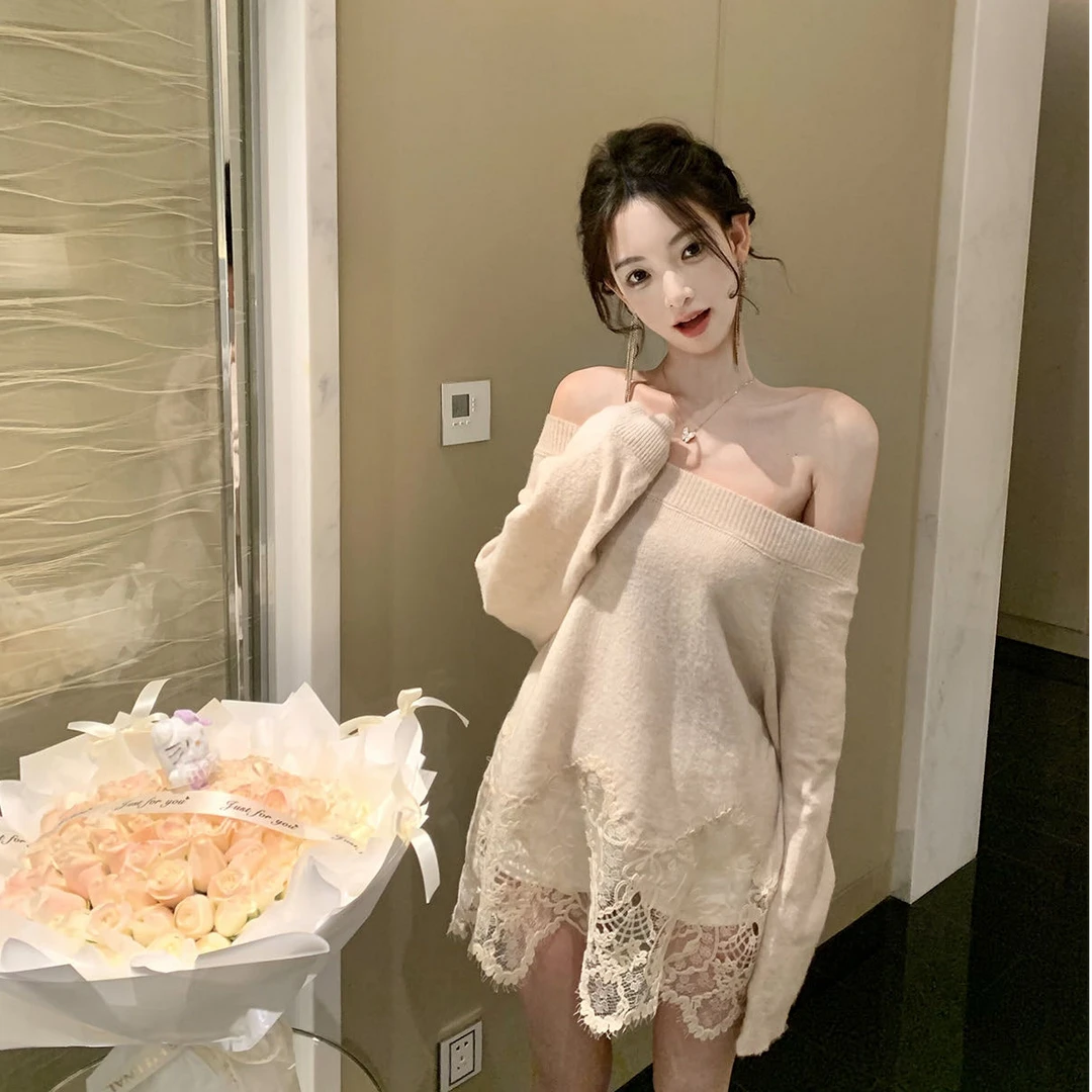 法式纯欲风蕾丝拼接毛衣女秋冬一字领露肩针织衫上衣短裤两件套
