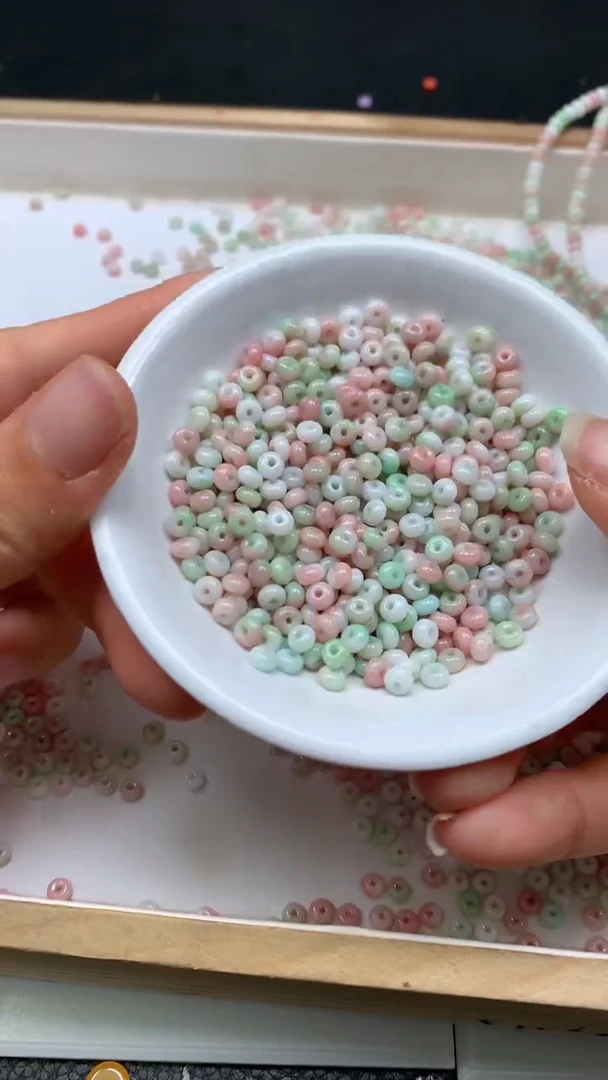 未镶嵌散珠玛瑙/玉髓E918 红 绿 算盘2*4mm100个8元