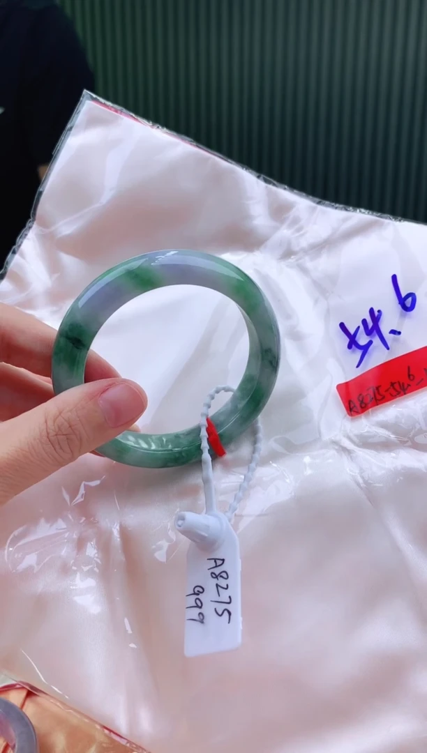 未镶嵌手镯翡翠54+