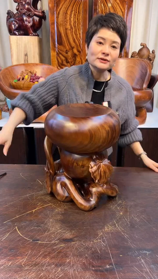 【闪购商品】稳定木乌金木创意凳子