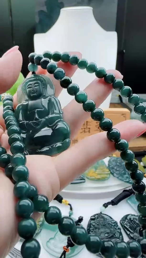 【闪购商品】翡翠颈饰未镶嵌多样性随机一件发货