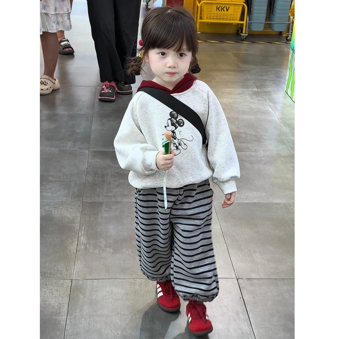 儿童秋冬加绒卫衣套装休闲百搭卡通拼色连帽一体绒上衣条纹裤