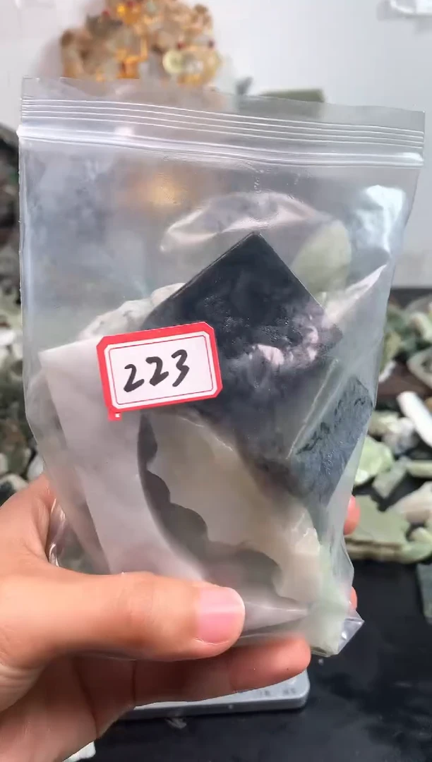 未镶嵌和田玉摆件223