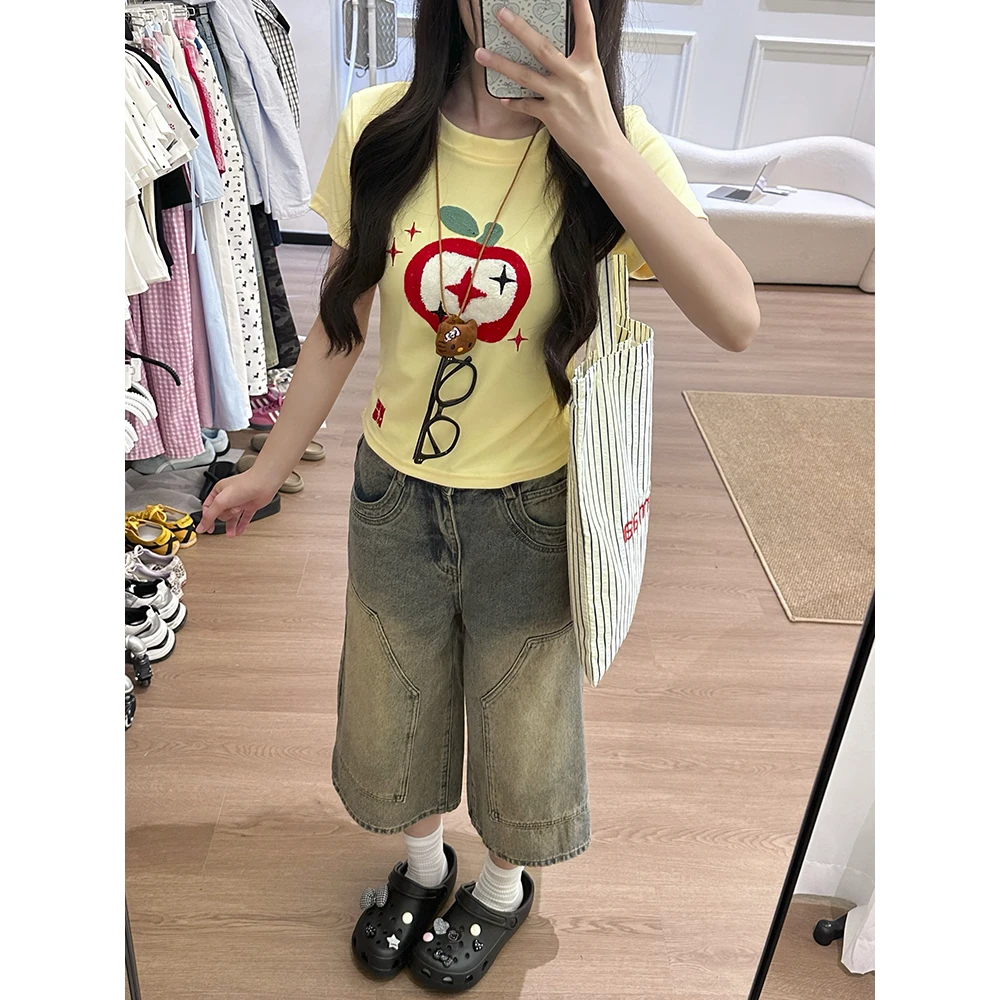 正肩复古小苹果刺绣圆领T恤女设计感甜辣风百搭显瘦短袖上衣