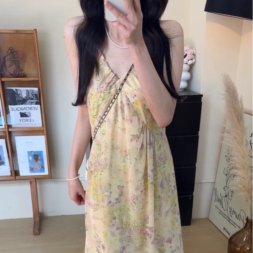 2025赴夏日之约芝士茉莉温柔碎花吊带裙