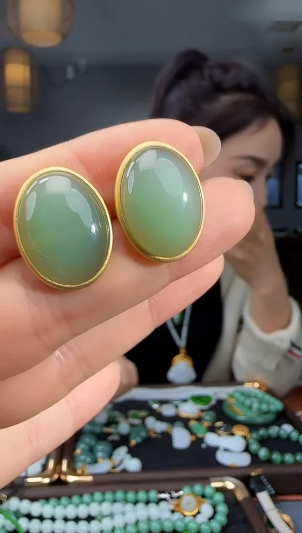 银S925镶嵌和田玉耳饰1
